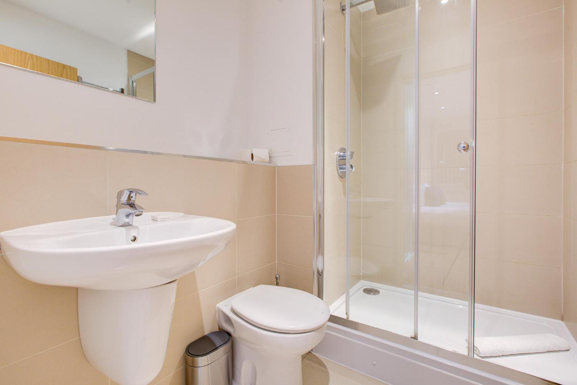 Hybrid Resi Greenwich Near O2 Arena Londen